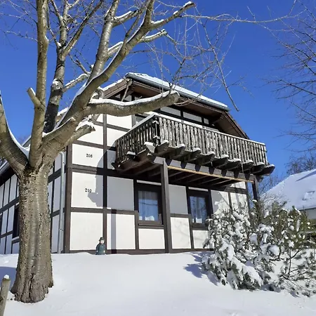 Lix Direkt Am Waldrand