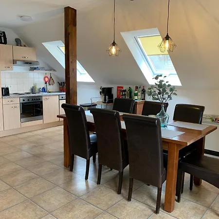 Lix Direkt Am Waldrand 公寓 *